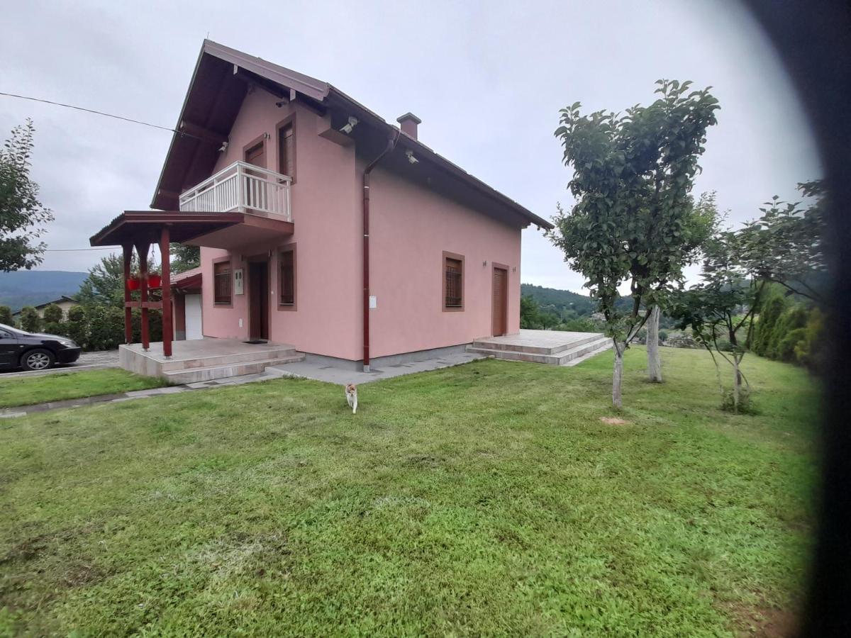 Villa Usivak For Green Quiet Holiday Near Sarajevo#Travellerawards2025 Екстер'єр фото